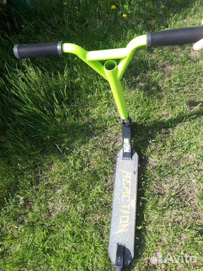 Трюкковой самокат