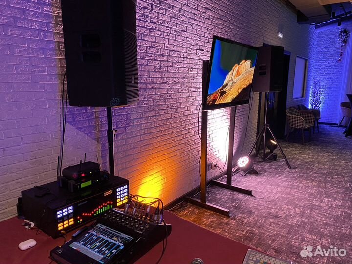 Выездное караоке AST-100 в аренду