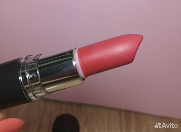 Помада maybelline Hydra