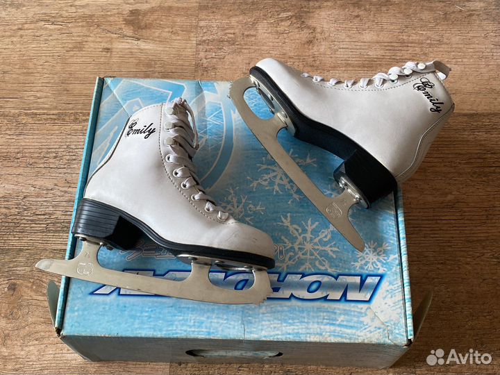 Коньки детские (спортивные)