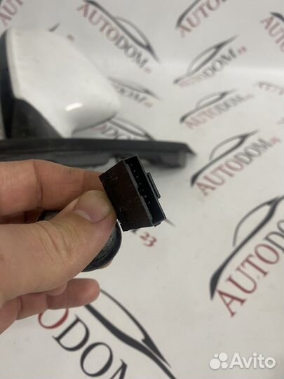 Opel astra j gtc зеркало правое