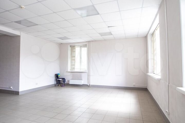 Продам помещение свободного назначения 228,4м с нд