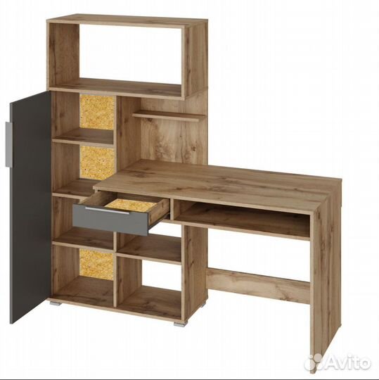 Письменный стол