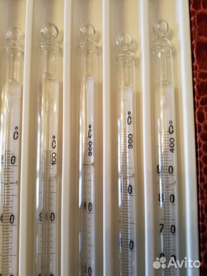 Набор термометров гдр 0-300 град.С