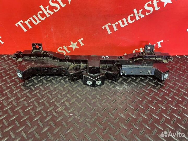 Кронштейн торпедо нижний Renault T