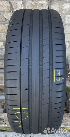 Pirelli P Zero 255/40 R21