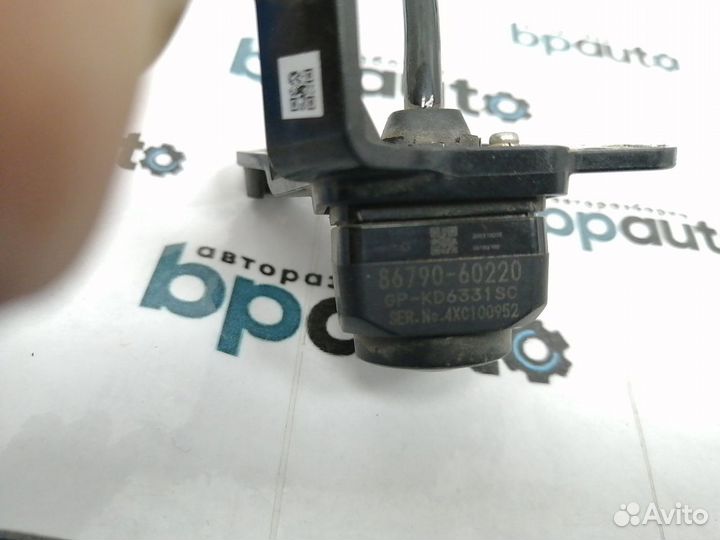 Камера зеркала левая 86790-60220