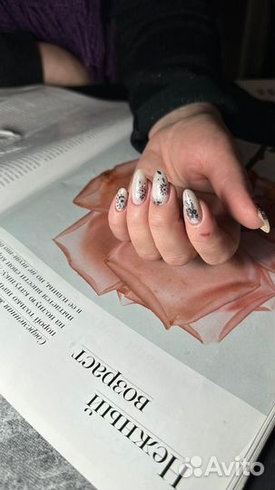 Маникюр с покрытием гель лак модель