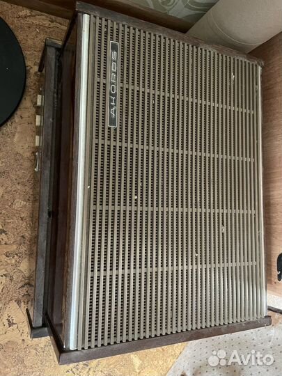 Виниловый проигрыватель akords