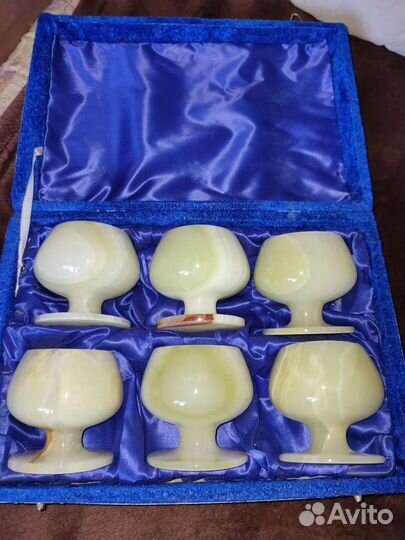 Бокалы из оникса