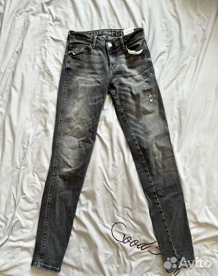 Джинсы