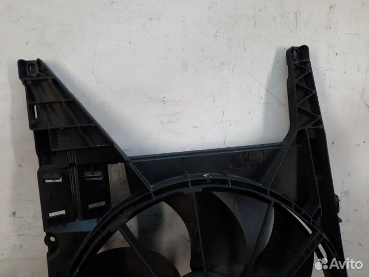 Вентилятор радиатора Renault Megane кабриолет 1.6