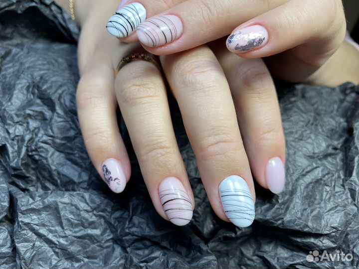 Маникюр с покрытием гель - лака и дизайном