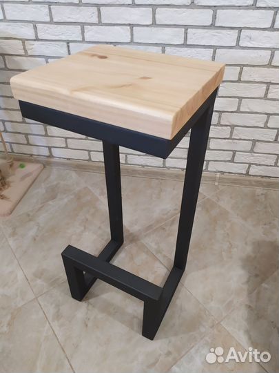 Барный стул лофт