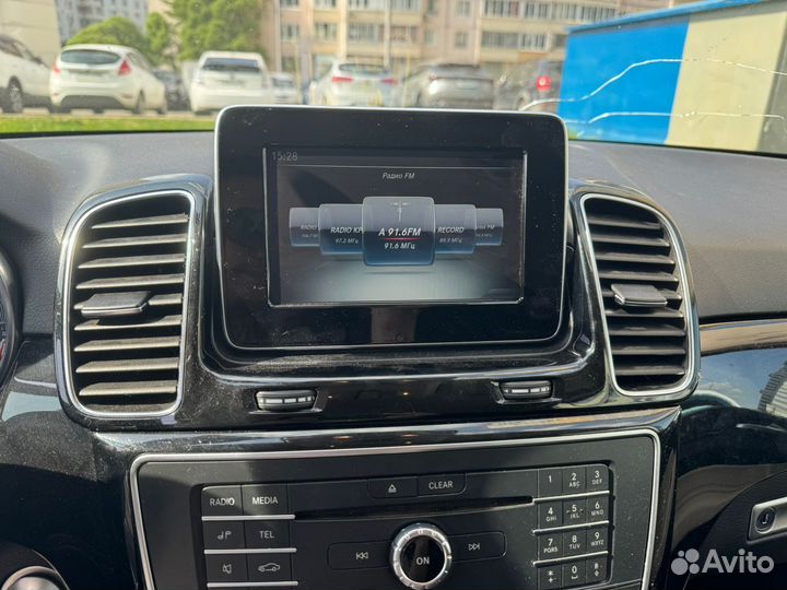 Экран монитор mercedes GLE 400