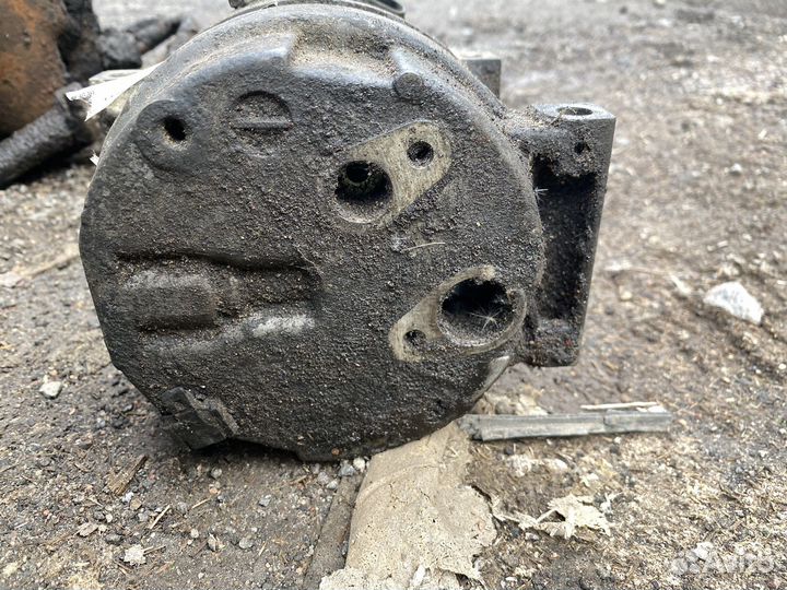 Компрессор кондиционера Renault Scenic