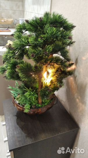 Декоративный фонтан с подсветкой