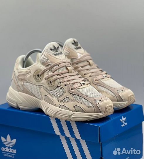 Кроссовки женские Adidas Astir