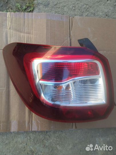 Renault sandero 2 фонарь задний левый