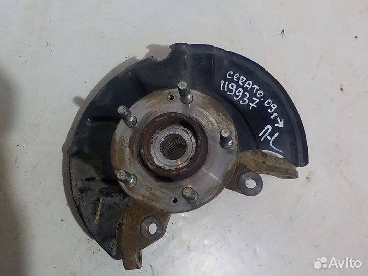 Кулак поворотный передний левый Kia Cerato