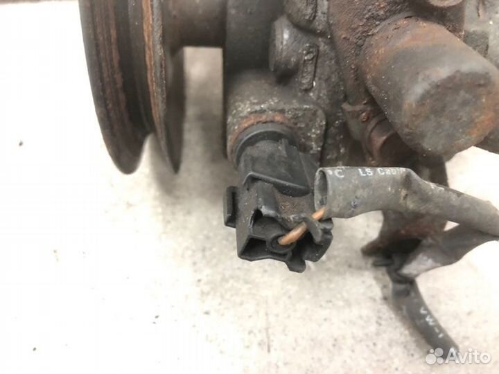 Насос гур Kia Rio хэтчбек 1.4 2010