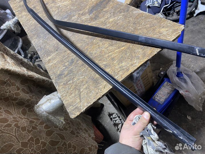 Молдинги крыши mercedes benz w202