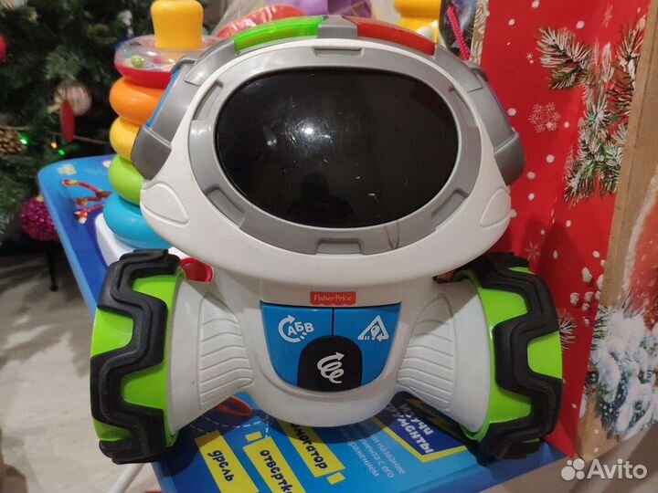 Fisher price робот