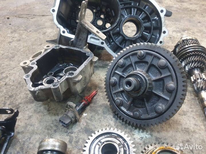 Шестерня, ось, вал, муфта МКПП Volkswagen Golf