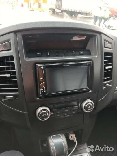 Mitsubishi Pajero 3.8 AT, 2007, 226 000 км