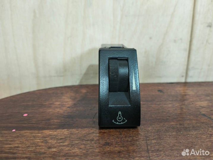 Кнопка освещения панели приборов Hyundai sonata E