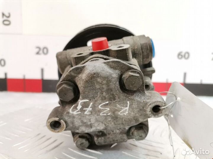 Насос для Volkswagen Golf 4