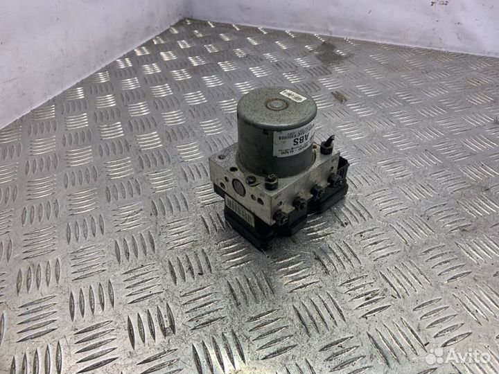 Блок ABS Hyundai Solaris G4FC 2011-2017