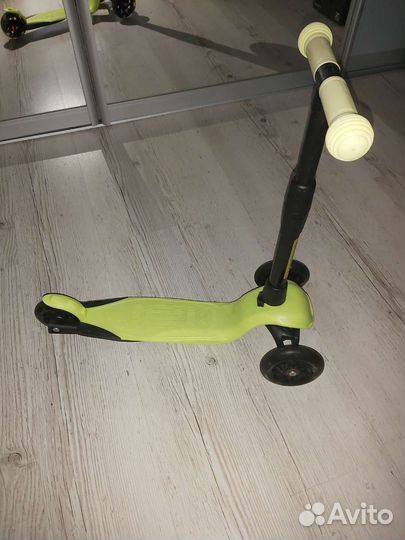 Самокат детский трехколесный