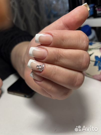 Маникюр наращивание ногтей