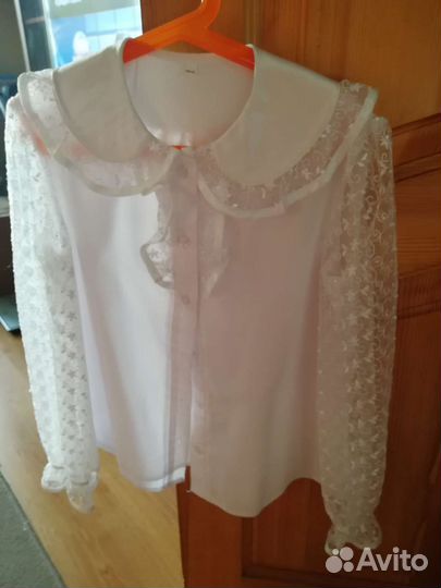 Блузки, платья нарядные