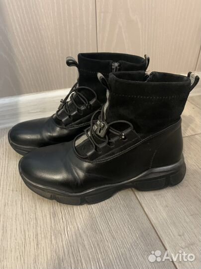 Ботинки для девочки