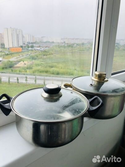 Кастрюля из нержавеющей стали