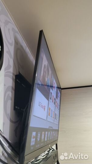 3D телевизор LG 47 LM640T