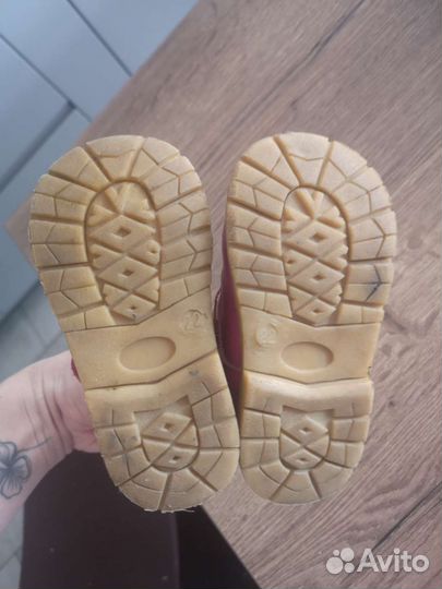 Обувь для девочки ботинки демисезонное 22рр