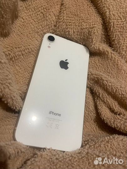 iPhone Xr, 64 ГБ