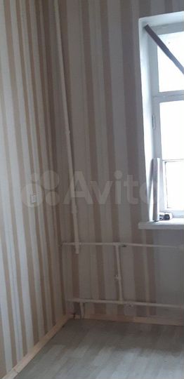 Комната 14 м² в 3-к., 2/2 эт.