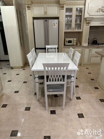 Столы и стулья Кухонный стол и стулья