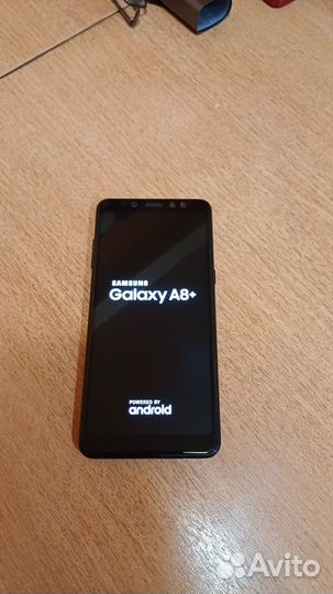 Samsung Galaxy A8+, 4/32 ГБ