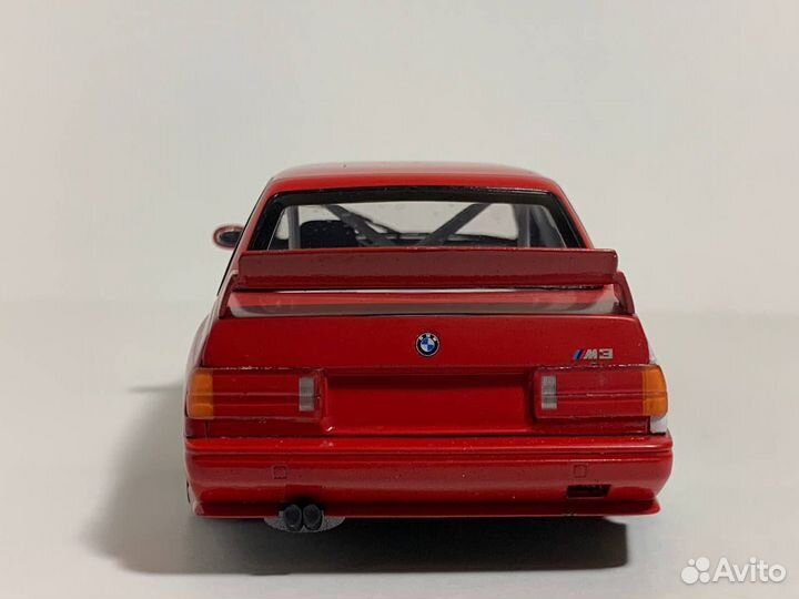 Модель автомобиля bmw E30 1/24