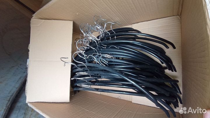 Вешалки плечики металлические