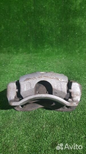 Суппорт тормозной передний правый Hyundai Solaris