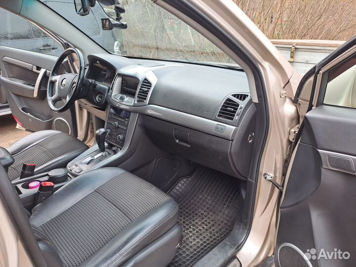 Chevrolet Captiva 2.2 AT, 2012, 229 000 км