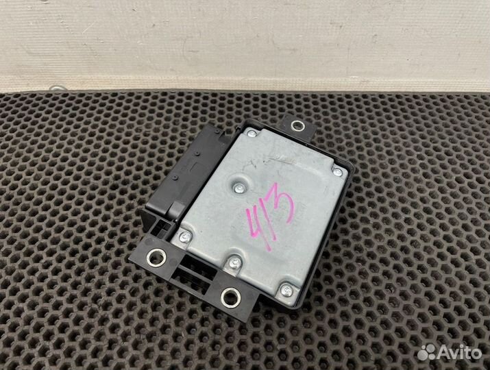 Блок электронный Volkswagen Passat B7 cffb 2.0