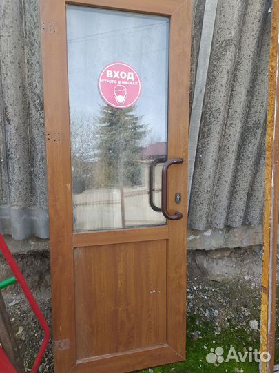 Пластиковые двери пвх бу