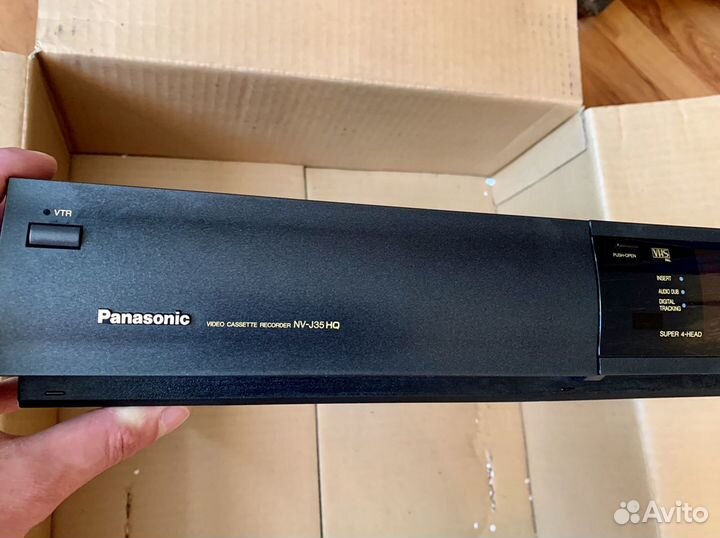 Продам видеомагнитофон Panasonic NV-J35EE